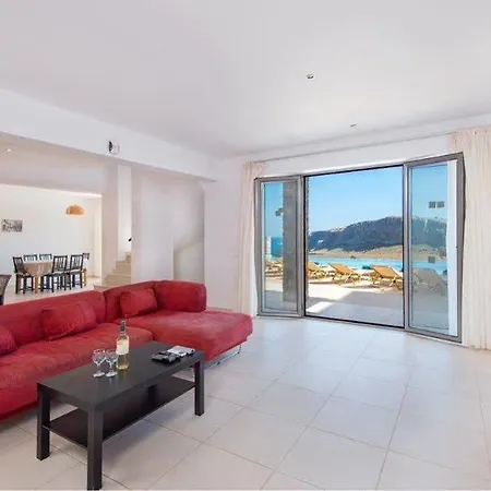 Karma Hotel 4*